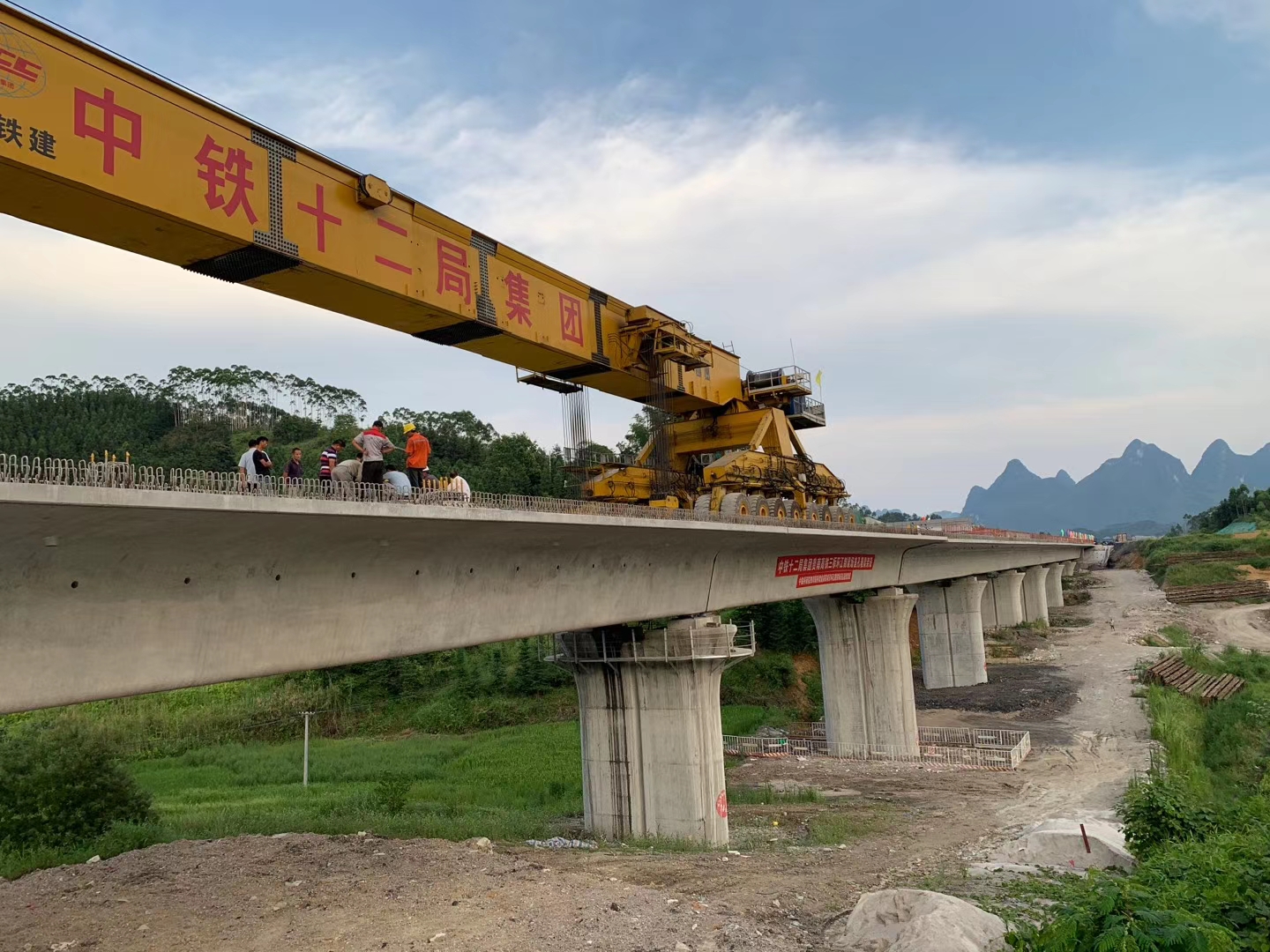 景县预应力加固在公路桥梁施工应用